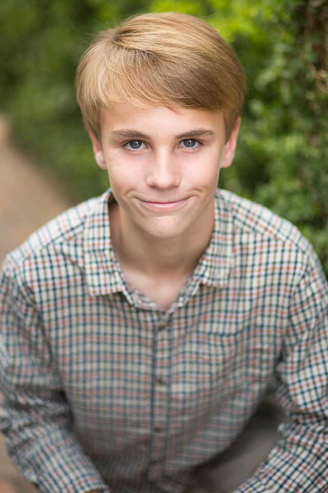 family photography, Tallahassee, Maclay Gardens, Tallahassee photographer, family portraits, boys, young men