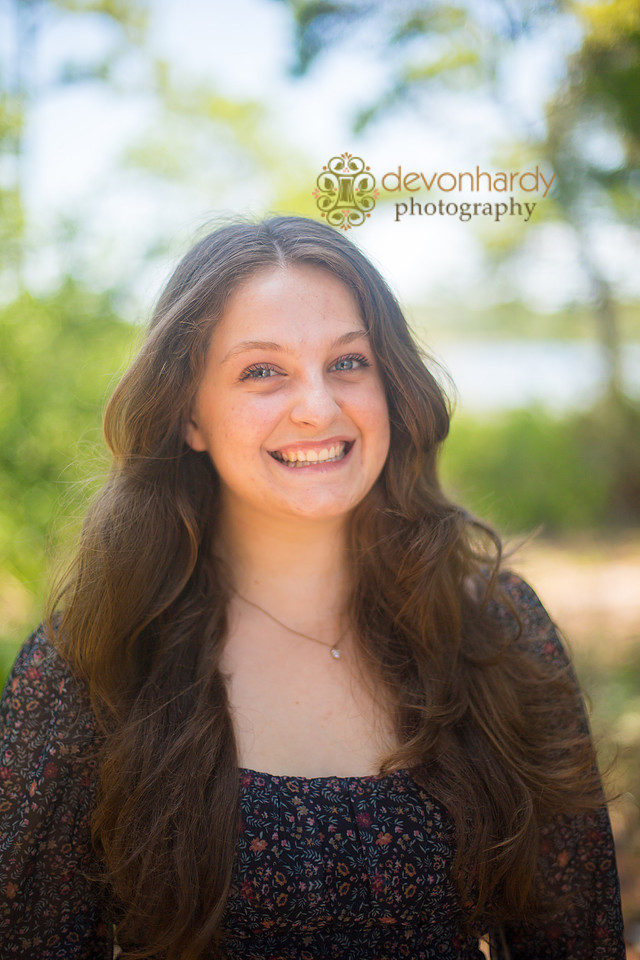 "high school senior" "senior graduate" "senior graduation" lifestyle photography, panhandle Florida, grad shoot, natural light photographer