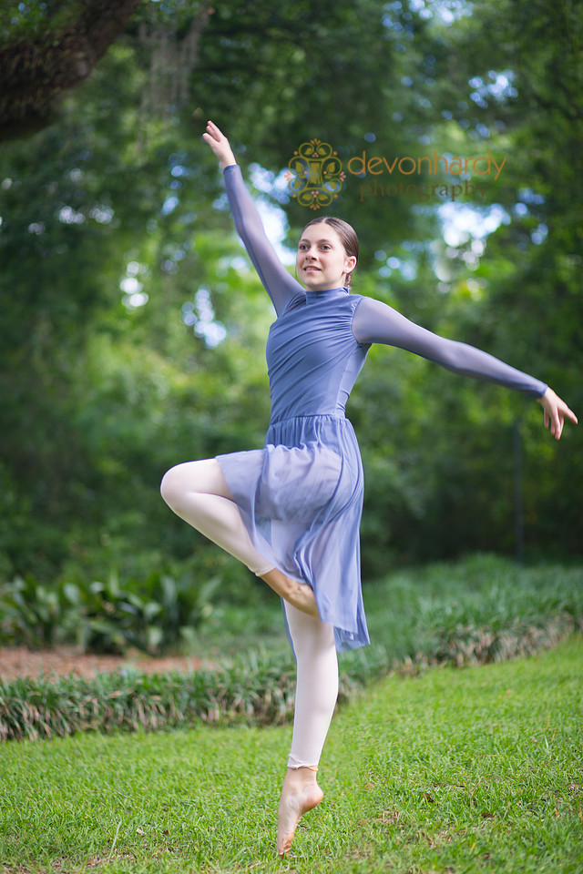 Tallahassee photographer, natural light photography, Tallahassee ballerina, dancer, lifestyle photography, panhandle Florida, Wildwood Ballet