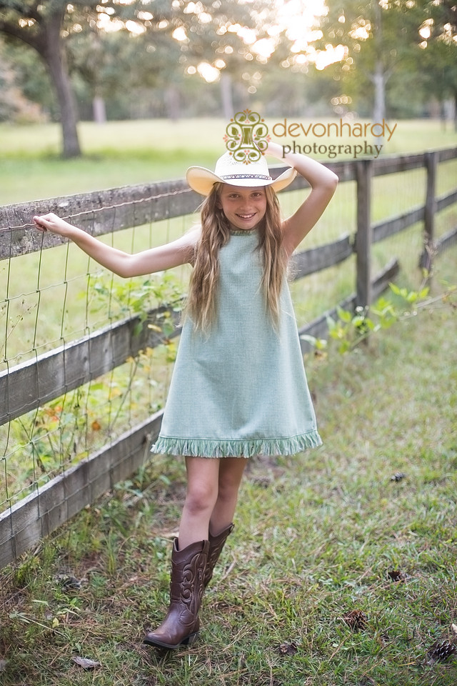 family photography, Tallahassee photographer, family session, lifestyle photographer, natural light, portrait, children