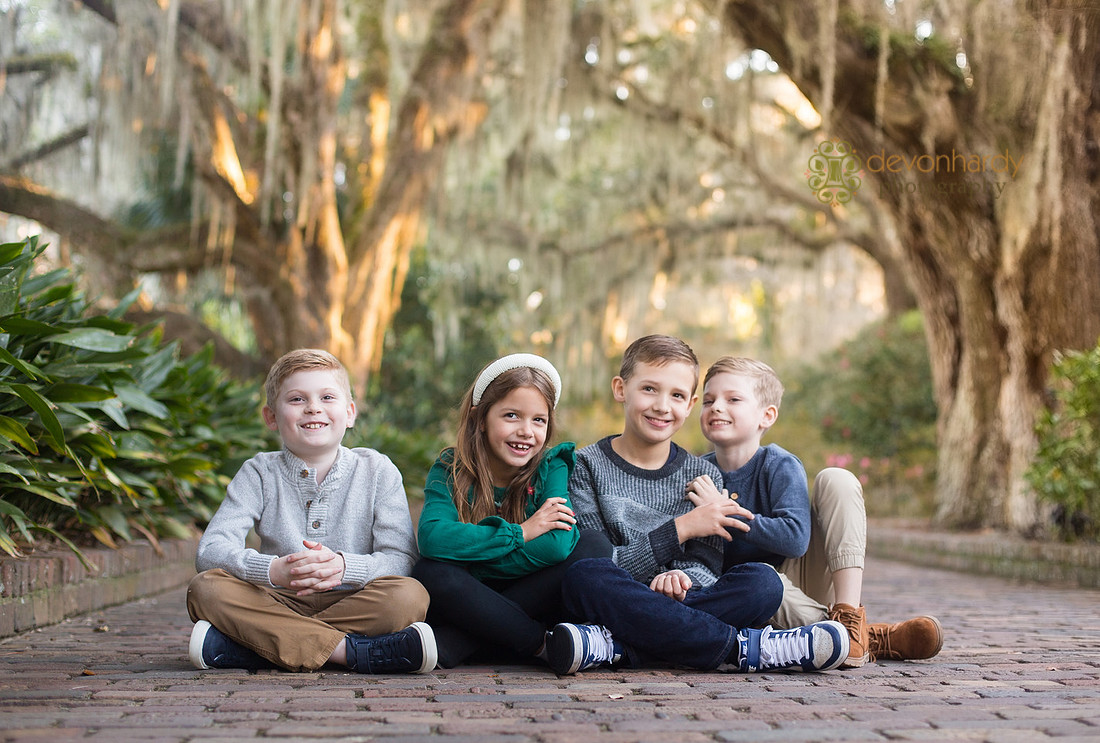 family reunion, Tallahassee photographer, lifestyle photography, family portraits, children, babies, Maclay Gardens, Tallahassee photography, natural light