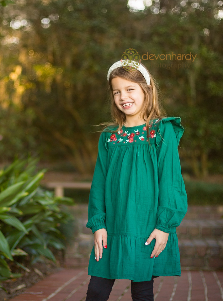 family reunion, Tallahassee photographer, lifestyle photography, family portraits, children, babies, Maclay Gardens, Tallahassee photography, natural light