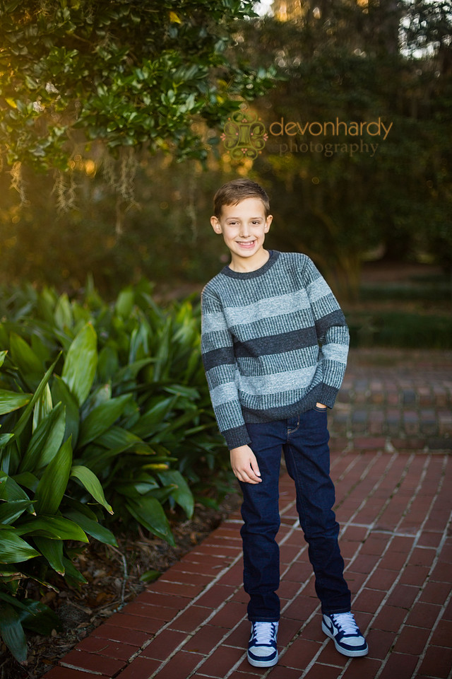 family reunion, Tallahassee photographer, lifestyle photography, family portraits, children, babies, Maclay Gardens, Tallahassee photography, natural light