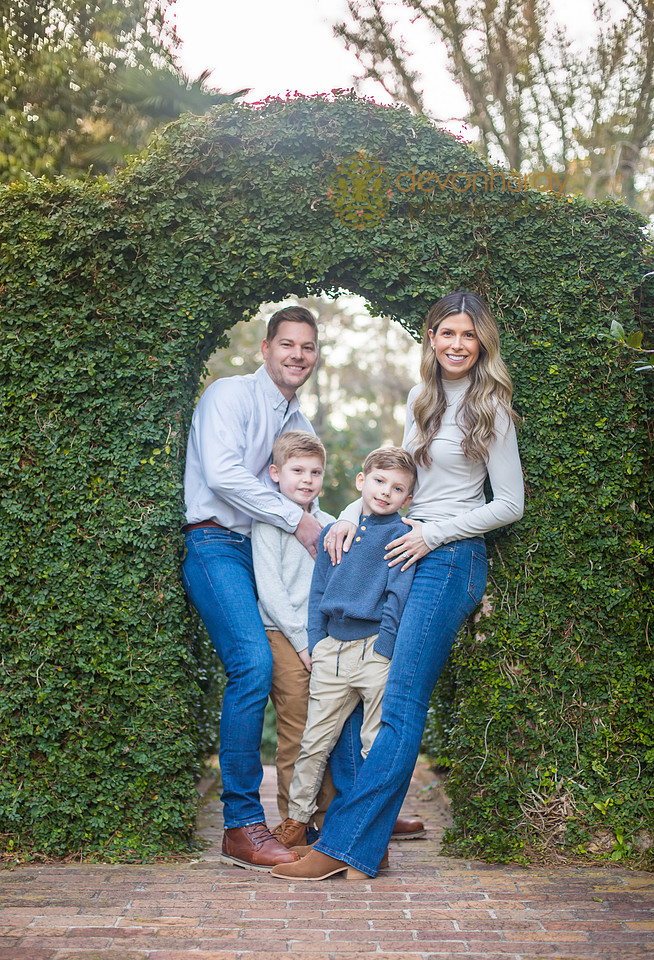 family reunion, Maclay Gardens, Tallahassee photographer, Tallahassee photography, natural light, family session