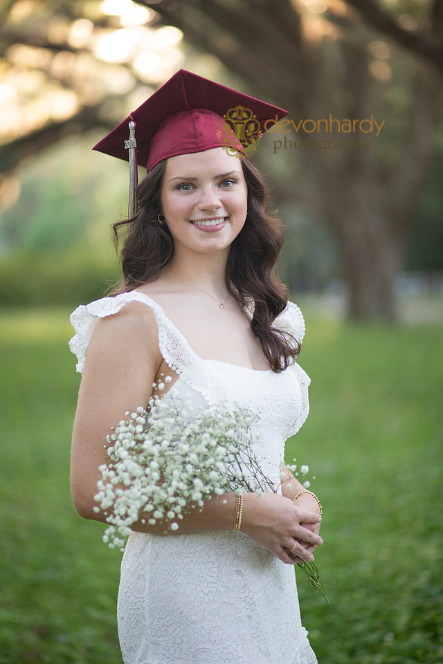 senior shoot, grad session, high school senior, lifestyle portrait photographer, Tallahassee senior